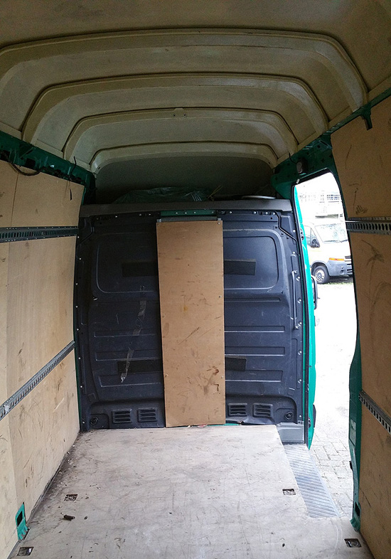 diy van bulkhead